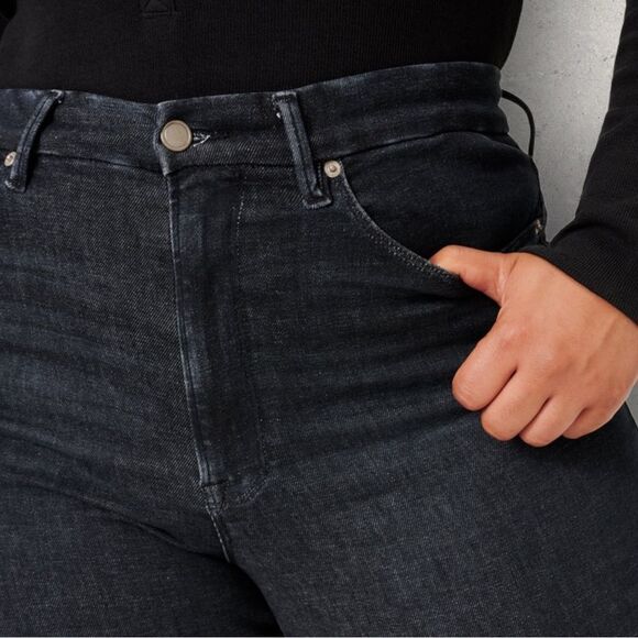 GOOD AMERICAN Always Fits Good Legs Jeans 28-32 - Picture 3 of 10